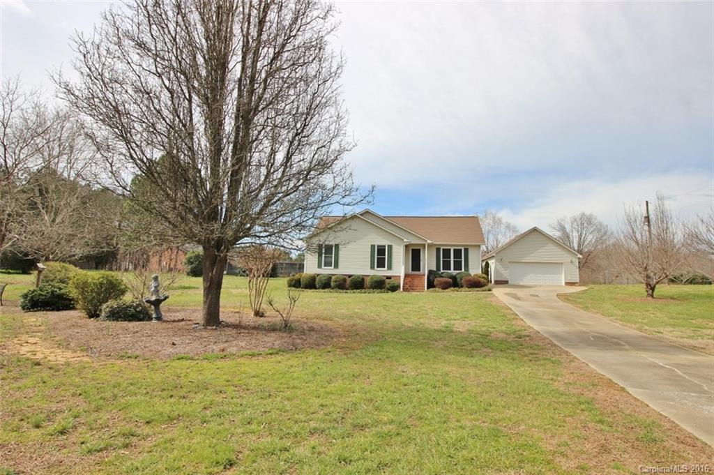 723 Tirzah Road York, SC 29745 - Photo 7 of 23 Gallery Image 7