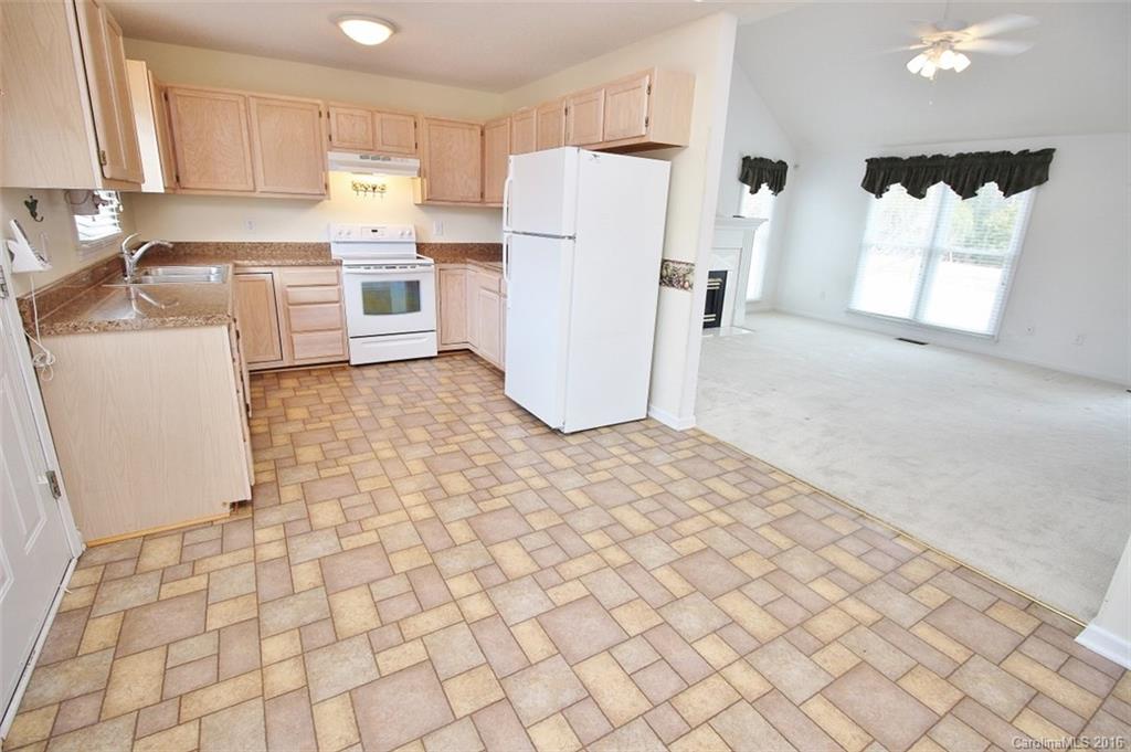 723 Tirzah Road York, SC 29745 - Photo 9 of 23 Gallery Image 9