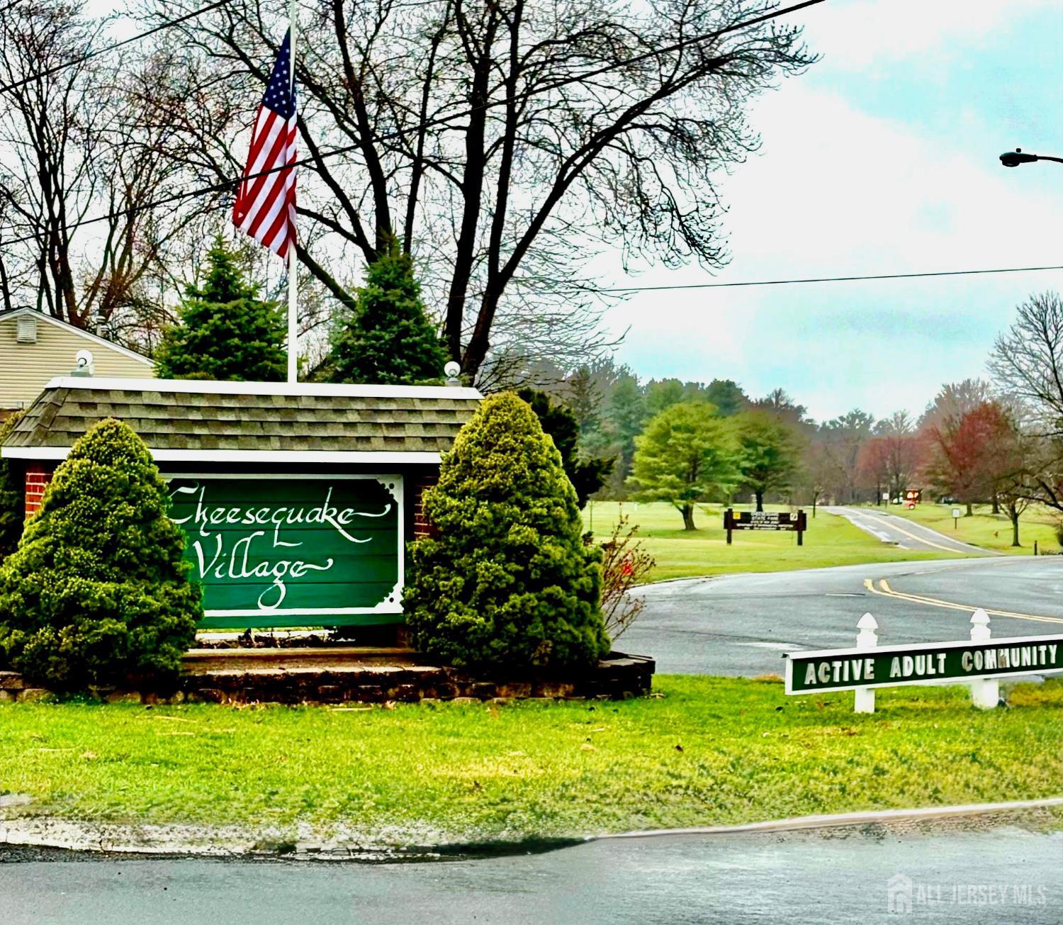 13 Delaware Court, Unit D Matawan, NJ 07747 - Photo 2 of 15