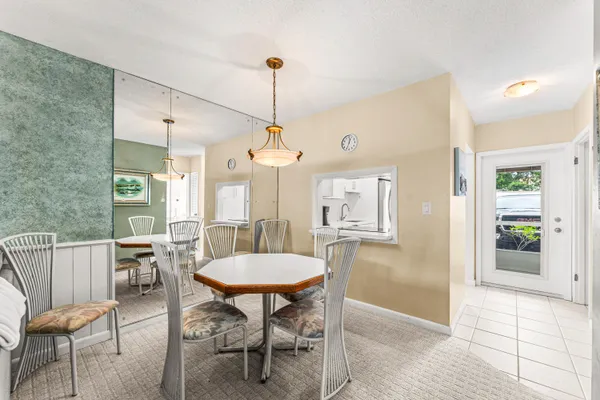 $179,000 | 1951 Northeast 39th Street, Unit 131, Lighthouse Point, FL 33064