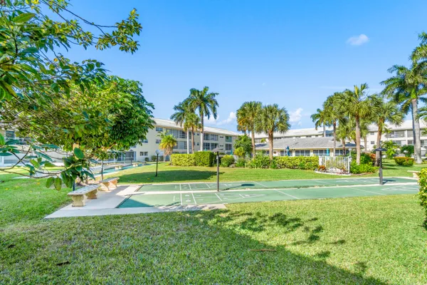 a view of building with outdoor space