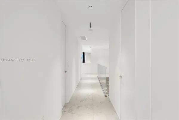$12,300,000 | 1000 Biscayne Boulevard, Unit TH1201, Miami, FL 33132