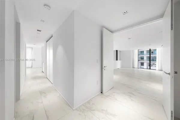 $12,300,000 | 1000 Biscayne Boulevard, Unit TH1201, Miami, FL 33132