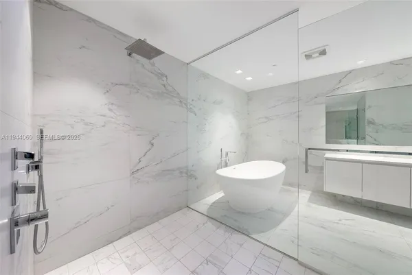 $12,300,000 | 1000 Biscayne Boulevard, Unit TH1201, Miami, FL 33132