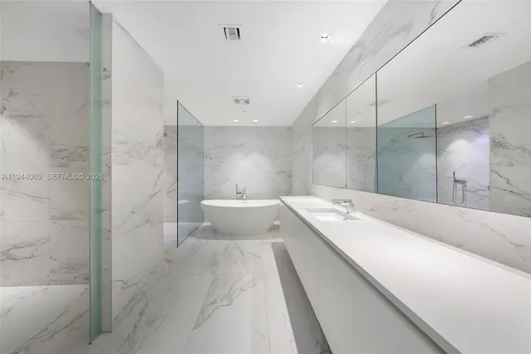 $12,300,000 | 1000 Biscayne Boulevard, Unit TH1201, Miami, FL 33132