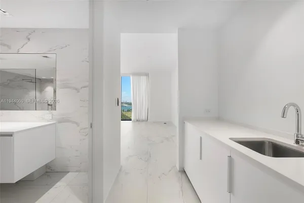 $12,300,000 | 1000 Biscayne Boulevard, Unit TH1201, Miami, FL 33132