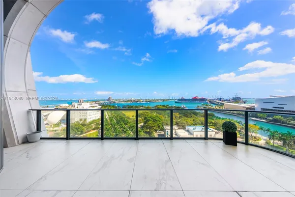 $12,300,000 | 1000 Biscayne Boulevard, Unit TH1201, Miami, FL 33132
