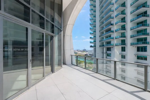 $12,300,000 | 1000 Biscayne Boulevard, Unit TH1201, Miami, FL 33132