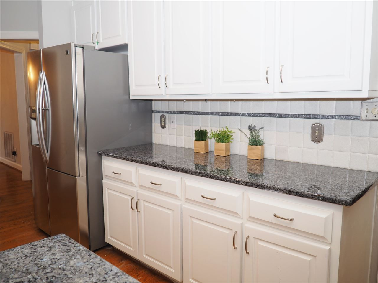 2805 Hawtree Drive Raleigh, NC 27613 - Photo 6 of 25 Photo 6