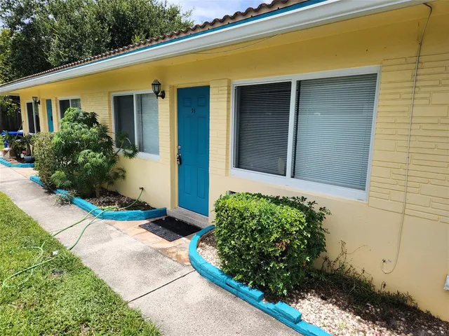 $1,900 | 35 Northeast 20th Avenue, Pompano Beach, FL 33060