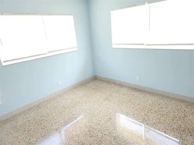 $1,900 | 35 Northeast 20th Avenue, Pompano Beach, FL 33060