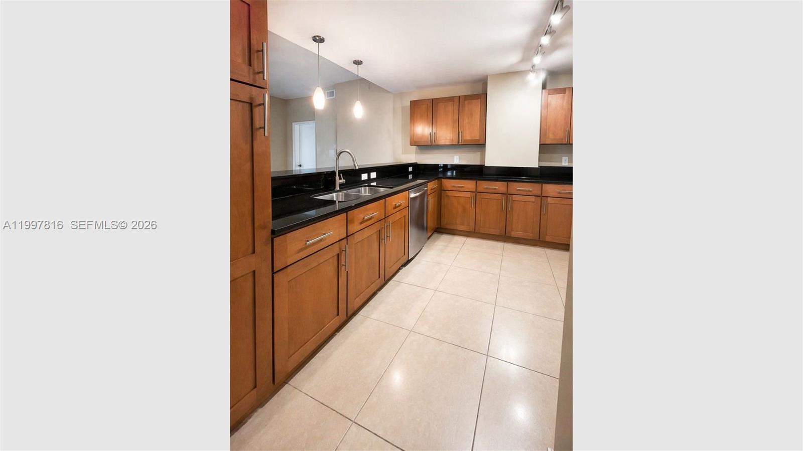 8390 Southwest 72nd Avenue, Unit 428 Miami, FL 33143 - Photo 12 of 28