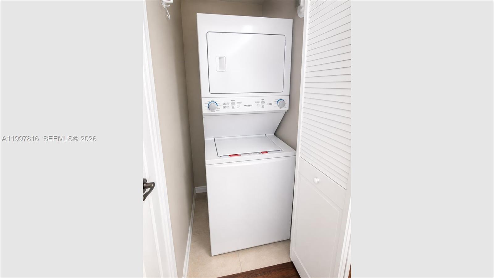 8390 Southwest 72nd Avenue, Unit 428 Miami, FL 33143 - Photo 14 of 28