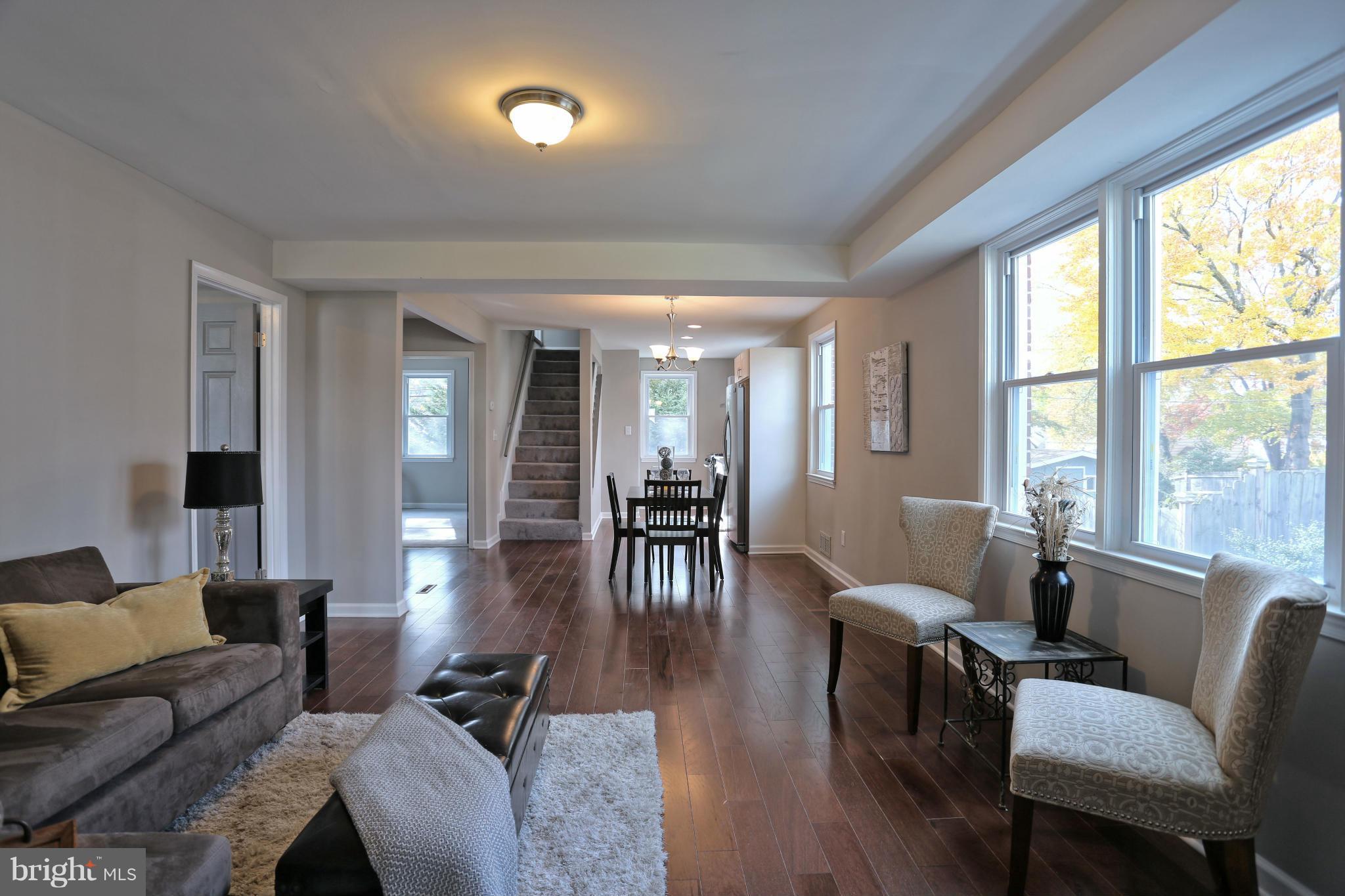2513 Wendover Road Baltimore, MD 21234 - Photo 6 of 26 Living Room
