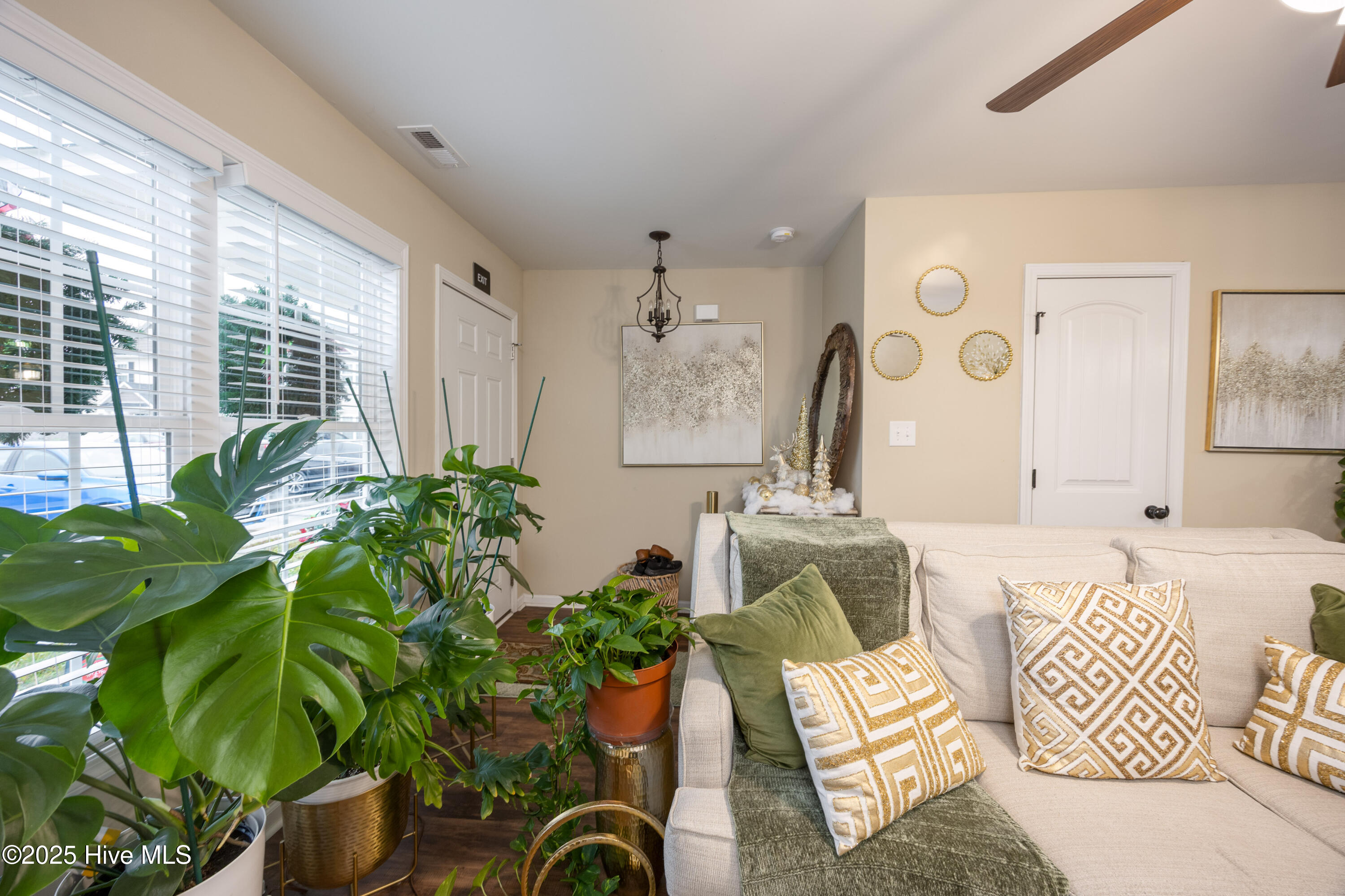 126 Cornerstone Street Beulaville, NC 28518 - Photo 7 of 27 126 Cornerstone Dr6