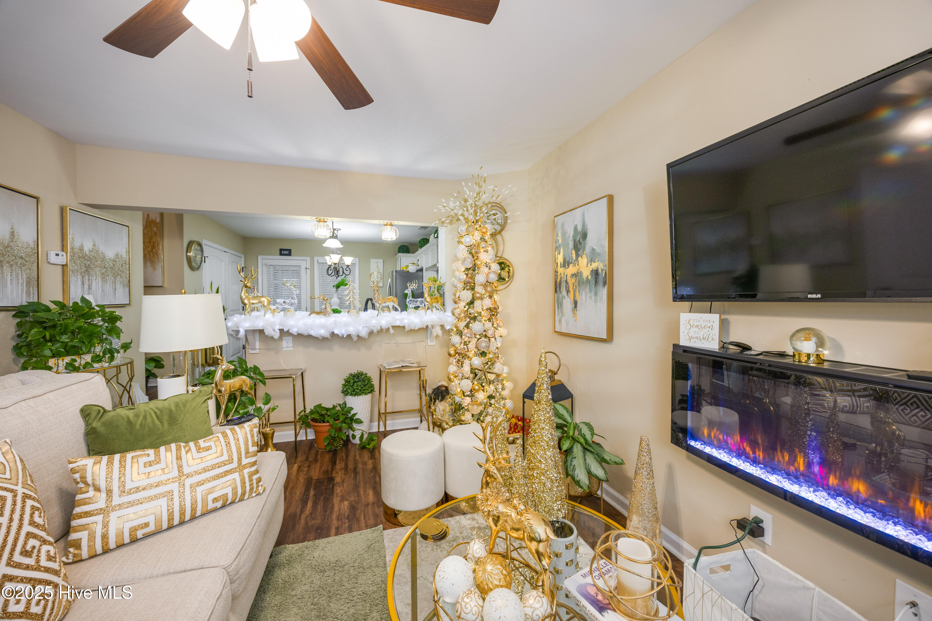 126 Cornerstone Street Beulaville, NC 28518 - Photo 9 of 27 126 Cornerstone Dr8