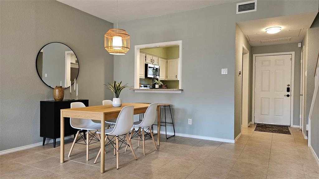 5859 Frankford Road, Unit 603 Dallas, TX 75252 - Photo 5 of 20 Dining Area with Kitchen view