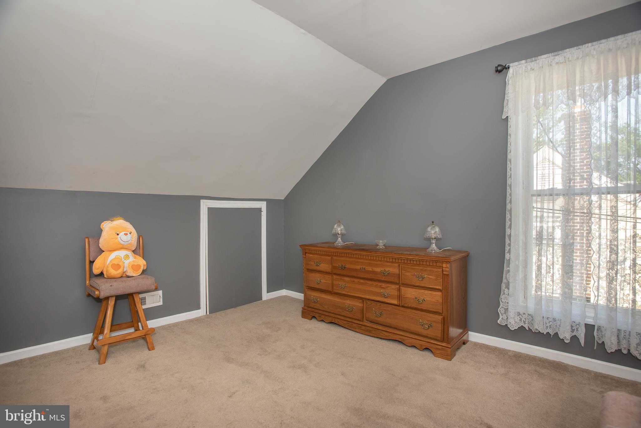 113 Alvil Road Wilmington, DE 19805 - Photo 25 of 32 Bedroom 3
