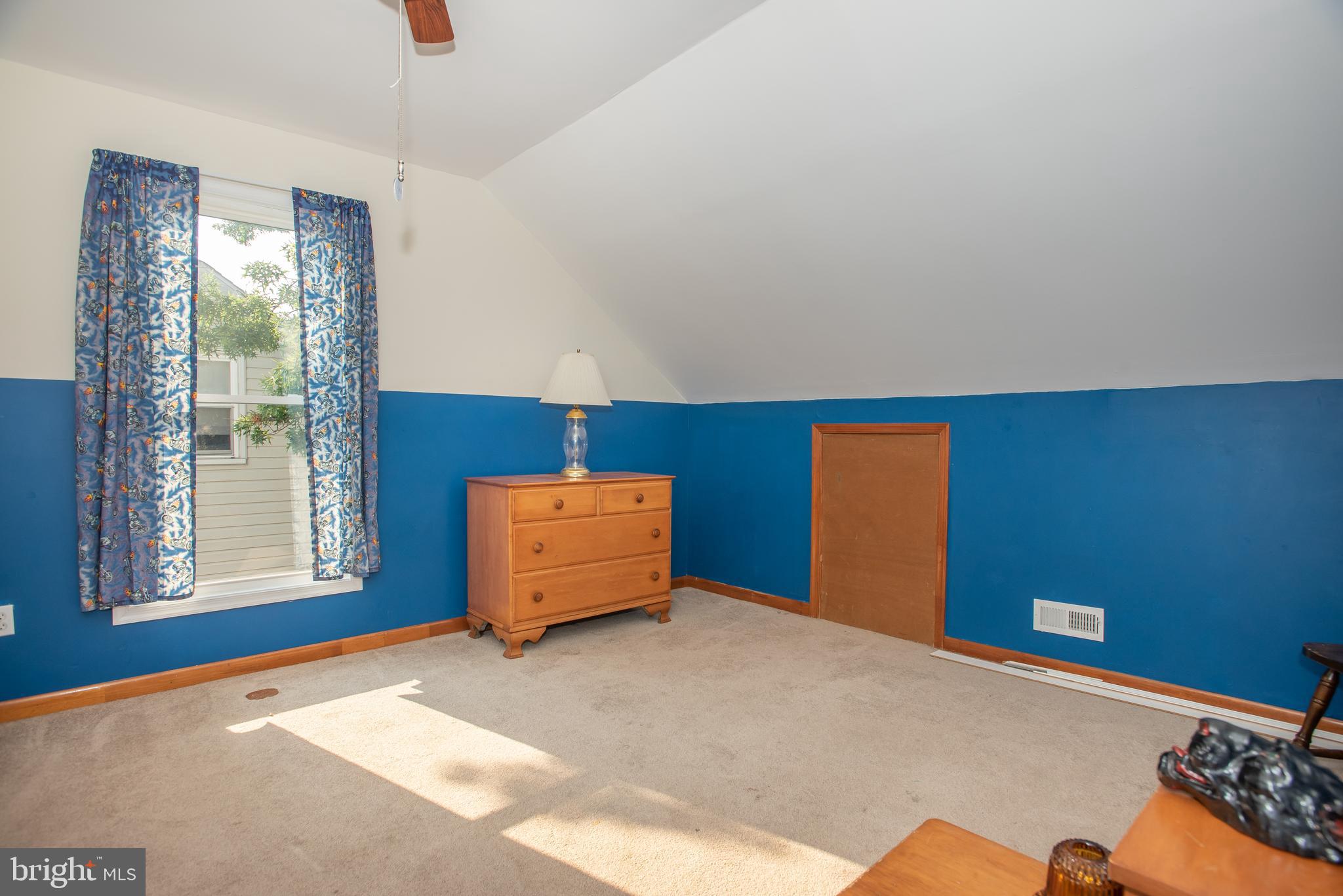 113 Alvil Road Wilmington, DE 19805 - Photo 27 of 32 Bedroom 5