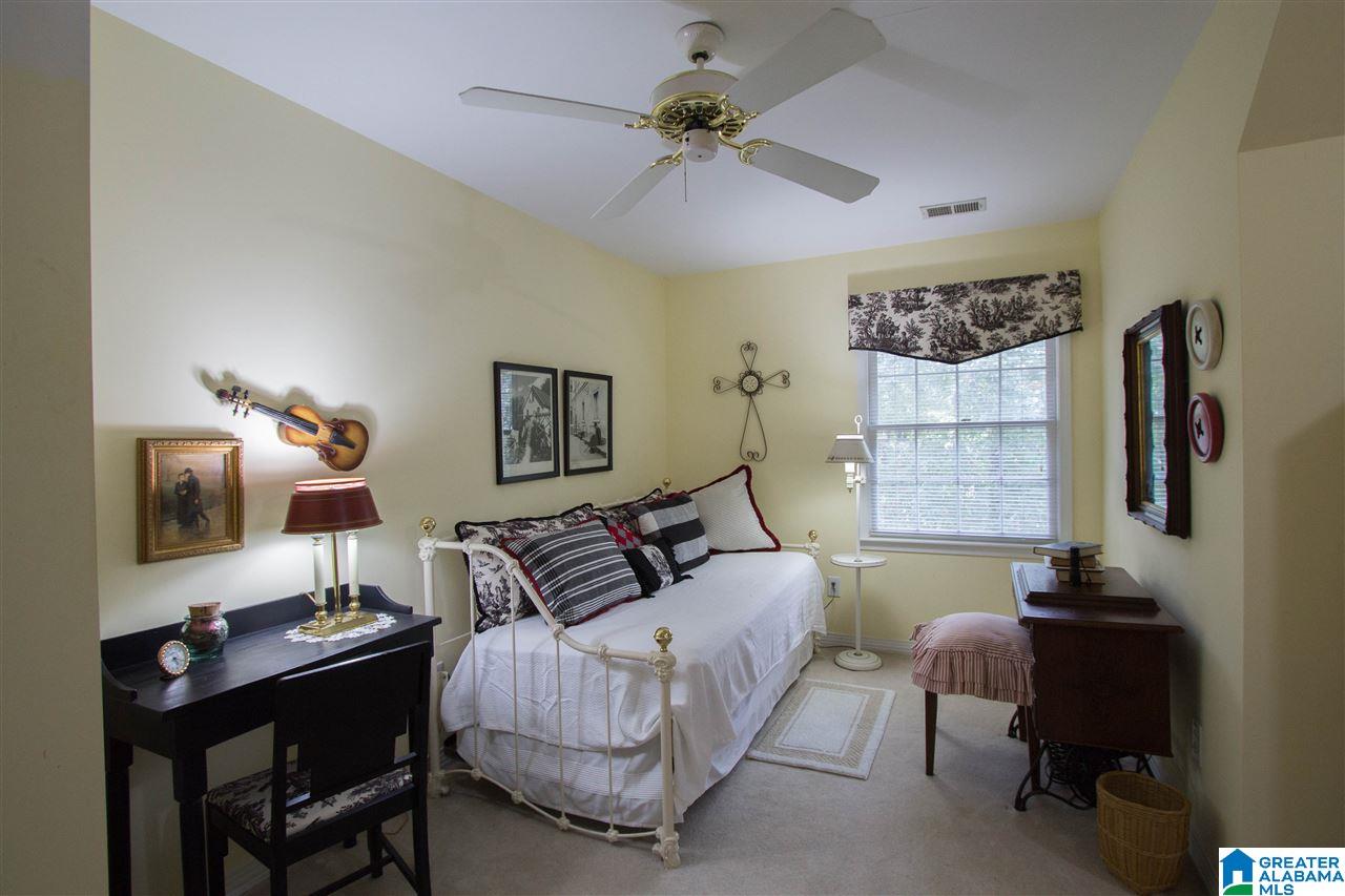 305 Newgate Court Alabaster, AL 35007 - Photo 32 of 50