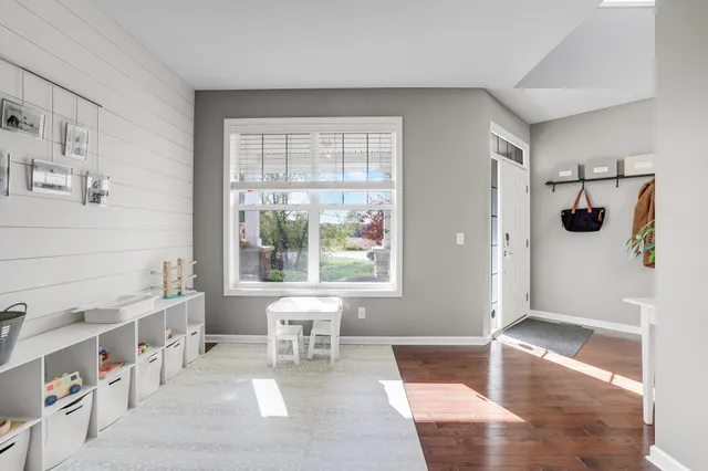 $794,000 | 16130 53rd Place North, Plymouth, MN 55446