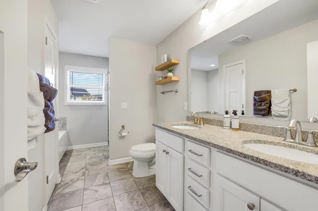 $794,000 | 16130 53rd Place North, Plymouth, MN 55446