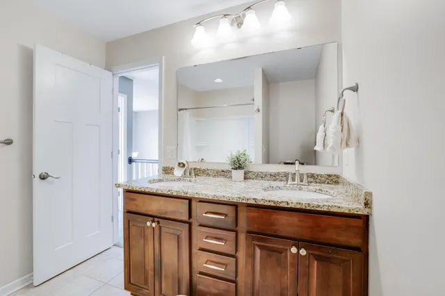 $799,000 | 16130 53rd Place North, Plymouth, MN 55446