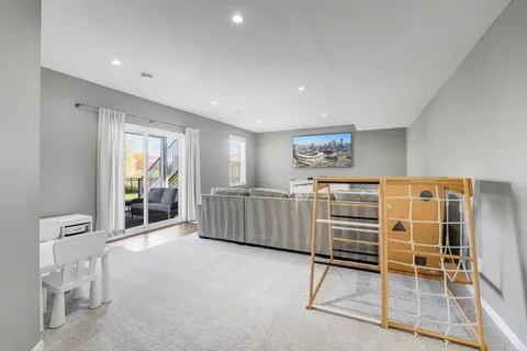 $794,000 | 16130 53rd Place North, Plymouth, MN 55446