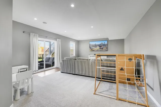 $799,000 | 16130 53rd Place North, Plymouth, MN 55446