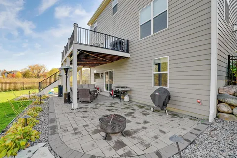 $794,000 | 16130 53rd Place North, Plymouth, MN 55446