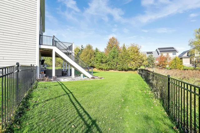 $794,000 | 16130 53rd Place North, Plymouth, MN 55446