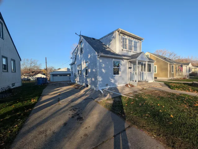 $325,000 | 1093 Breen Street, St. Paul, MN 55106