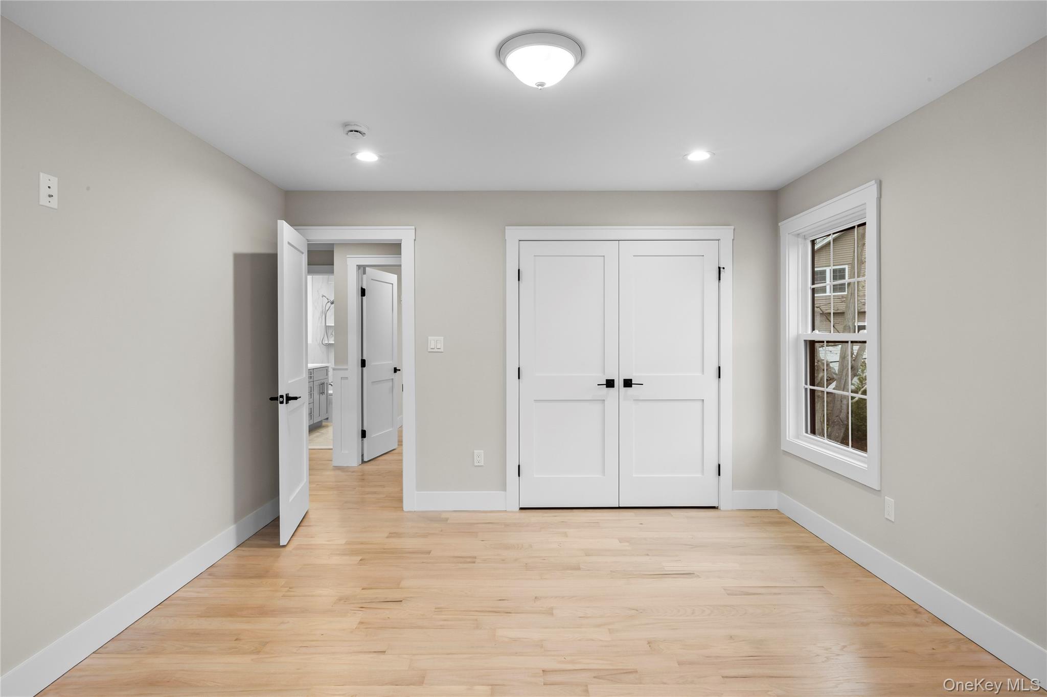 21 Devon Road Bethpage, NY 11714 - Photo 36 of 41