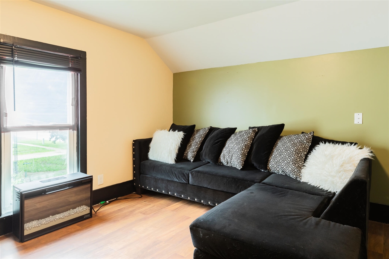 325 Grand Street Springport, MI 49284 - Photo 20 of 32