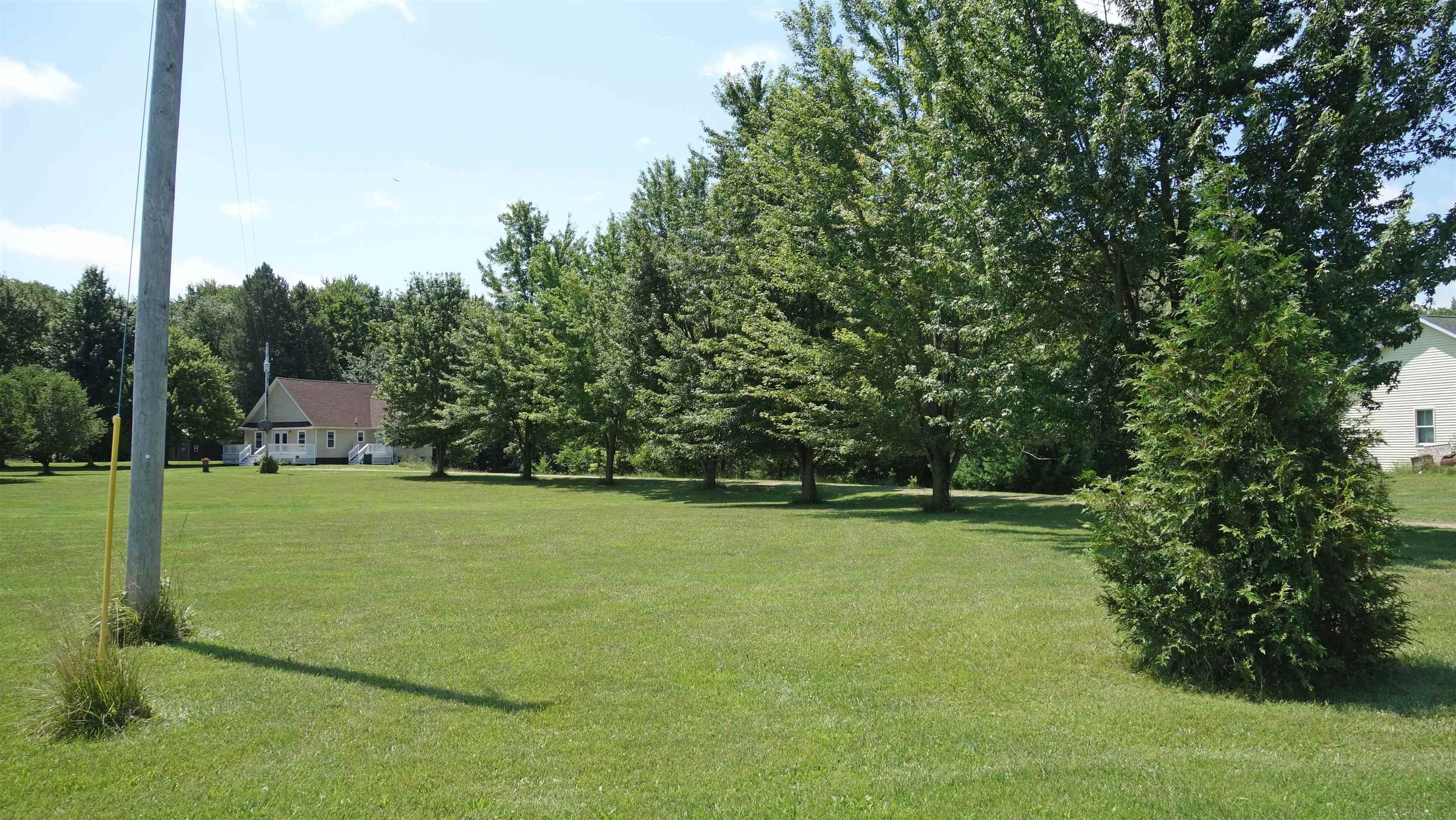 16853 West Schroeder Road Brant, MI 48614 - Photo 10 of 62 50149019-ce548b79-532a-4f39-b908-7be7b0f09680.JPG