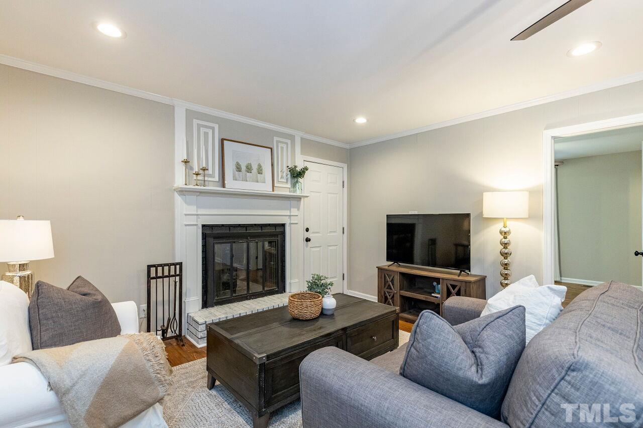 5617 Deblyn Avenue Raleigh, NC 27612 - Photo 14 of 30 Gallery Image 14