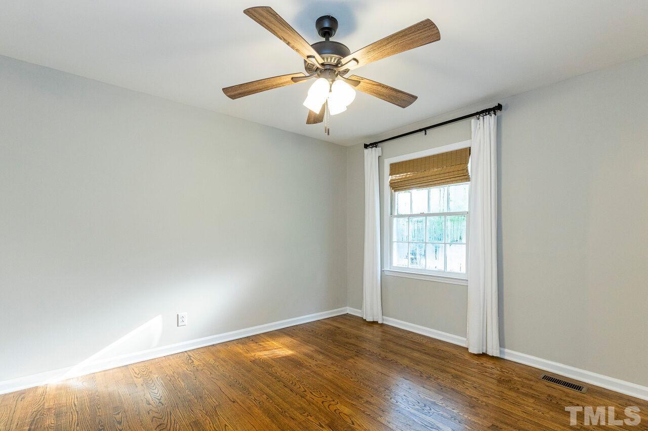 5617 Deblyn Avenue Raleigh, NC 27612 - Photo 16 of 30 Gallery Image 16