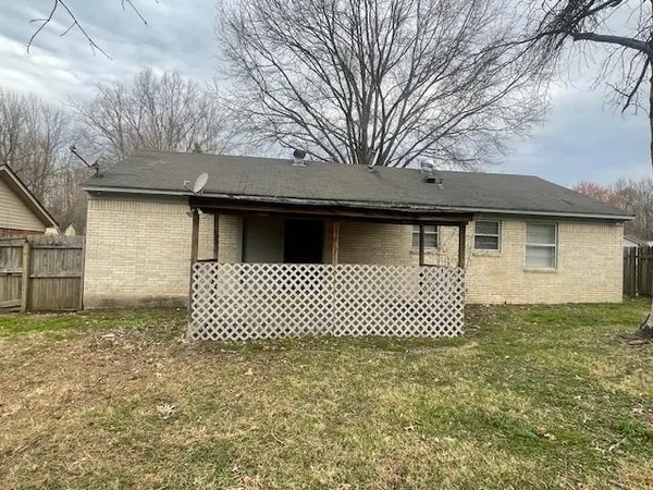 $1,300 | 5336 Braden Drive, Memphis, TN 38127