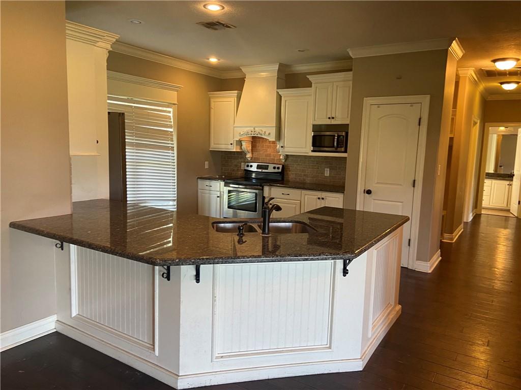 1403 East Liechty Road Lake Charles, LA 70611 - Photo 3 of 23 Gallery Image 3