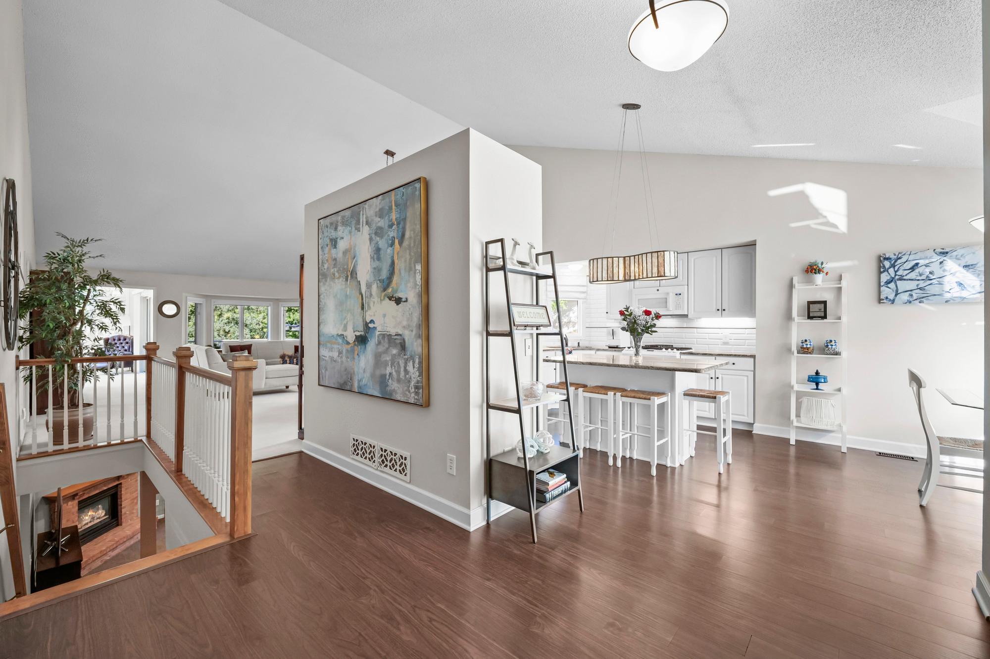 11148 Wyoming Road Bloomington, MN 55438 - Photo 5 of 56 Gallery Image 5