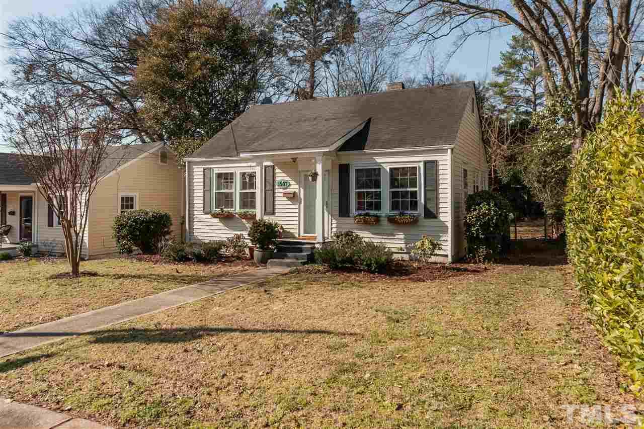1507 Hanover Street Raleigh, NC 27608 - Photo 3 of 16