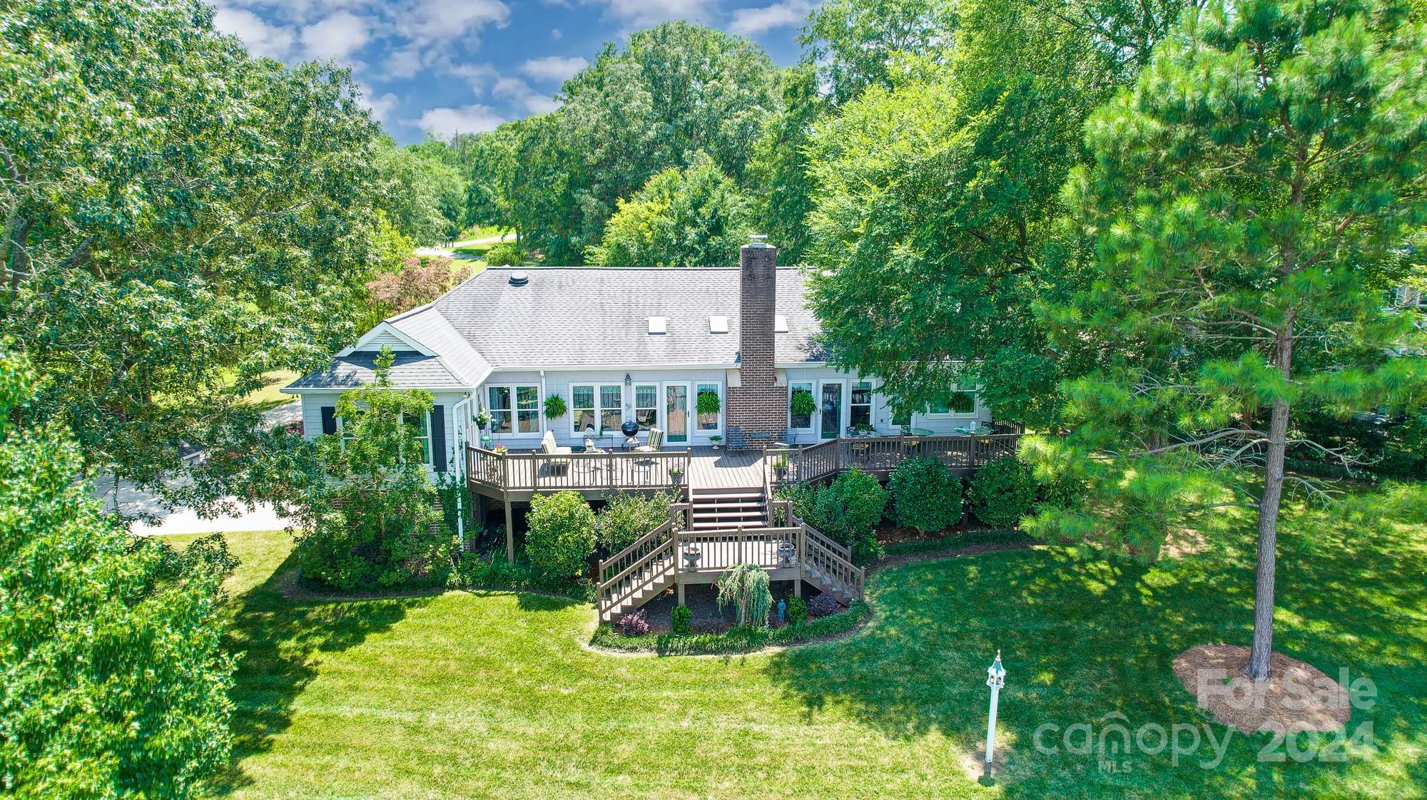 623 Bonum Road Lake Wylie, SC 29710 - Photo 5 of 47 Gallery Image 5