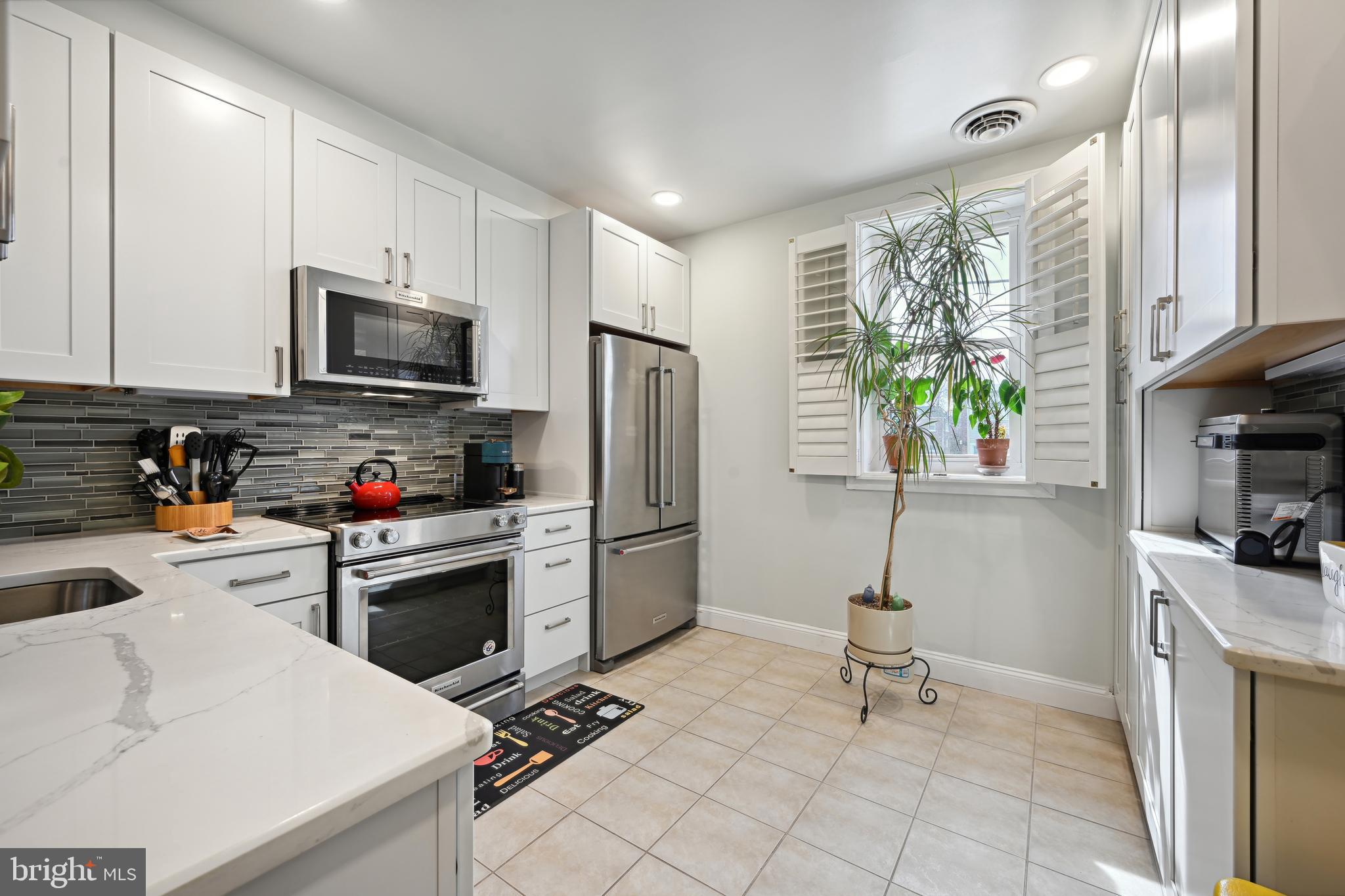 315 Evarts Street Northeast, Unit T5 Washington, DC 20002 - Photo 6 of 22 Kitchen
