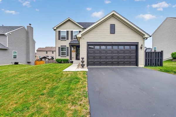 $410,000 | 1902 Wildspring Parkway, Joliet, IL 60431