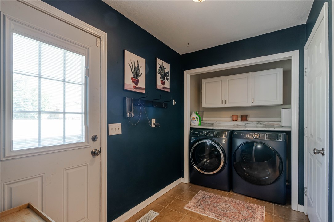 636 West Waterford Lane Decatur, IL 62526 - Photo 14 of 42