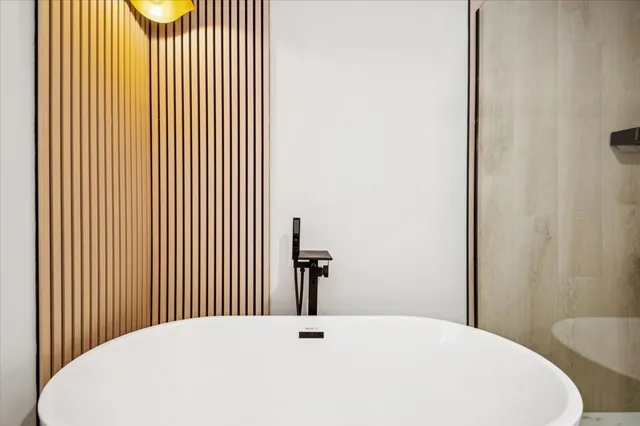 $599,900 | 730 North Wilshire Lane, Arlington Heights, IL 60004