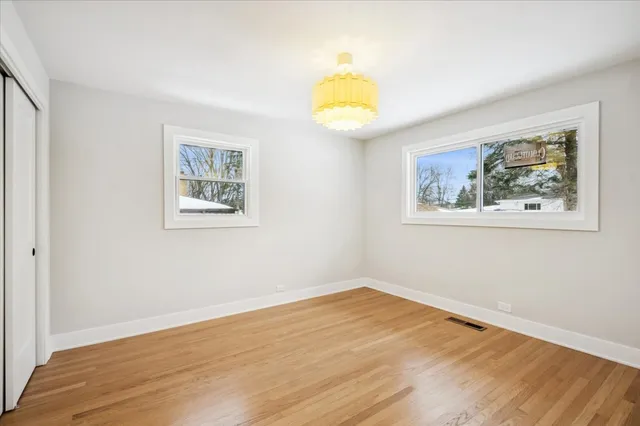 $599,900 | 730 North Wilshire Lane, Arlington Heights, IL 60004