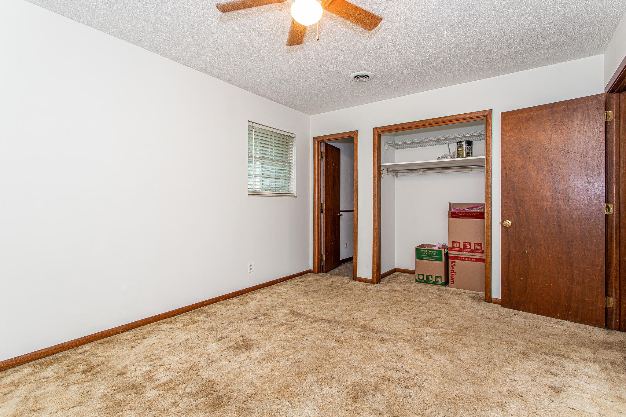 104 West Lincoln Road Oak Ridge, TN 37830 - Photo 16 of 30 a view of empty room with a ceiling fan