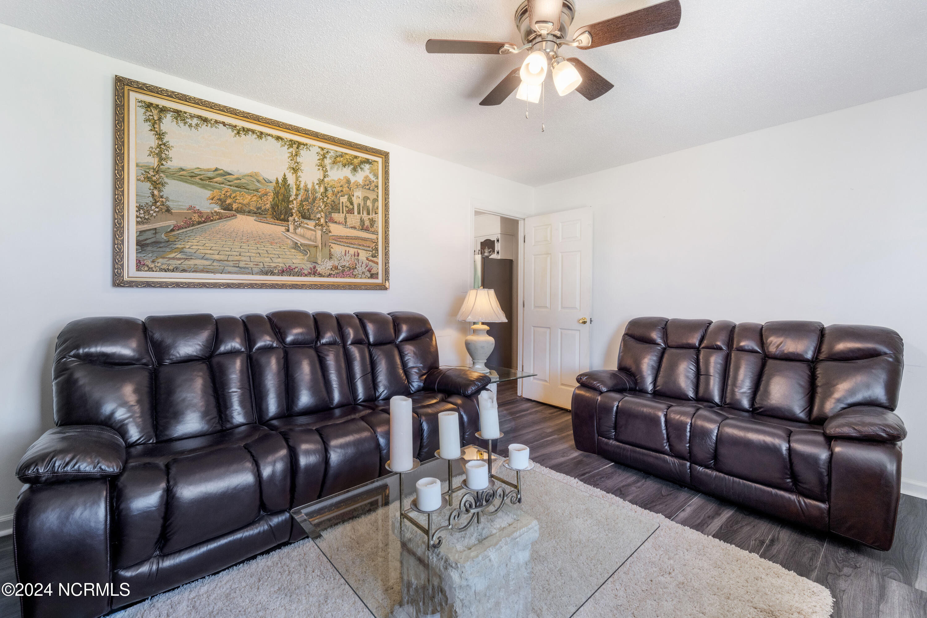 192 Summersill School Road Jacksonville, NC 28540 - Photo 11 of 38 Living Rm
