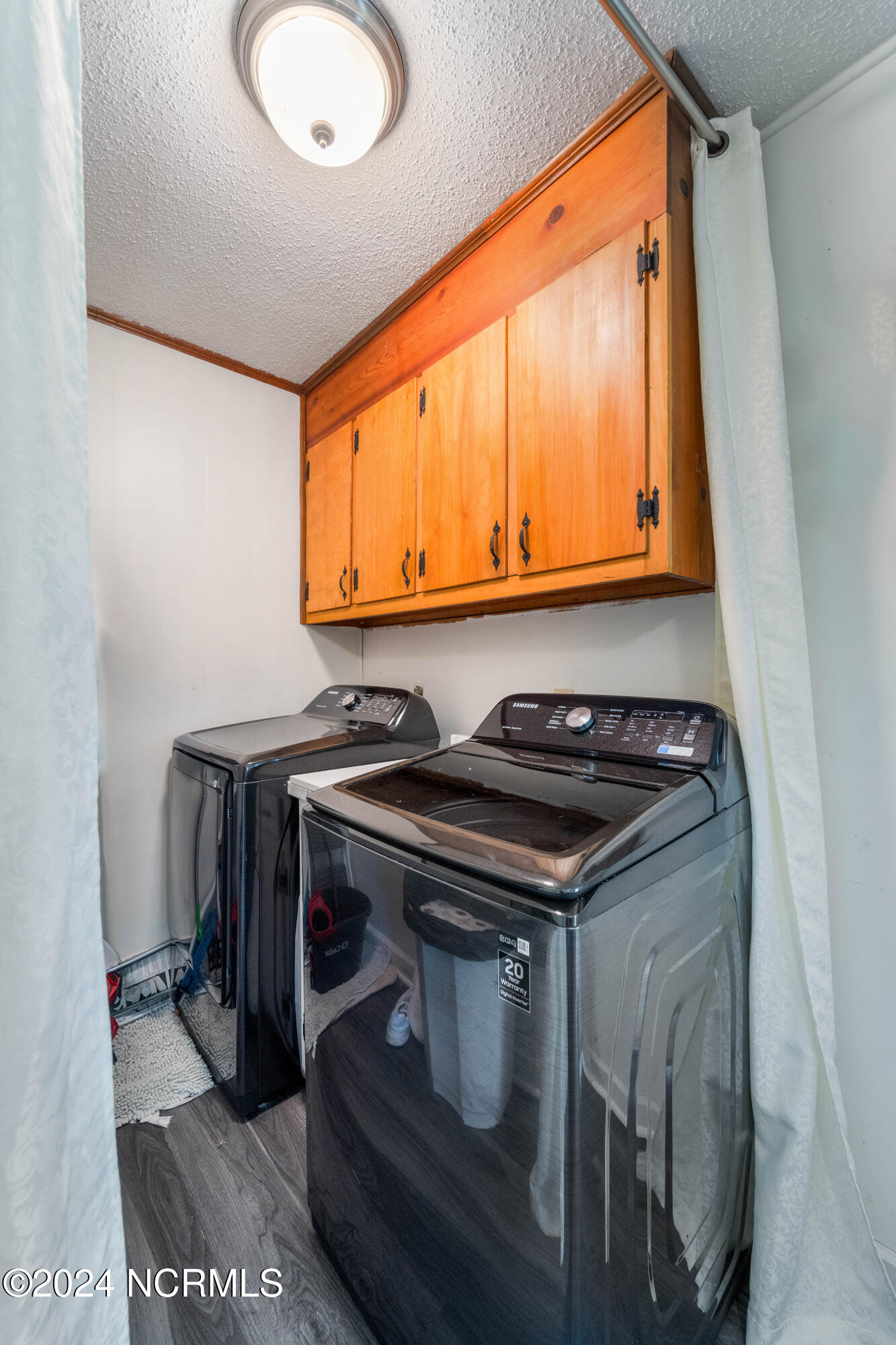 192 Summersill School Road Jacksonville, NC 28540 - Photo 28 of 38 Laundry